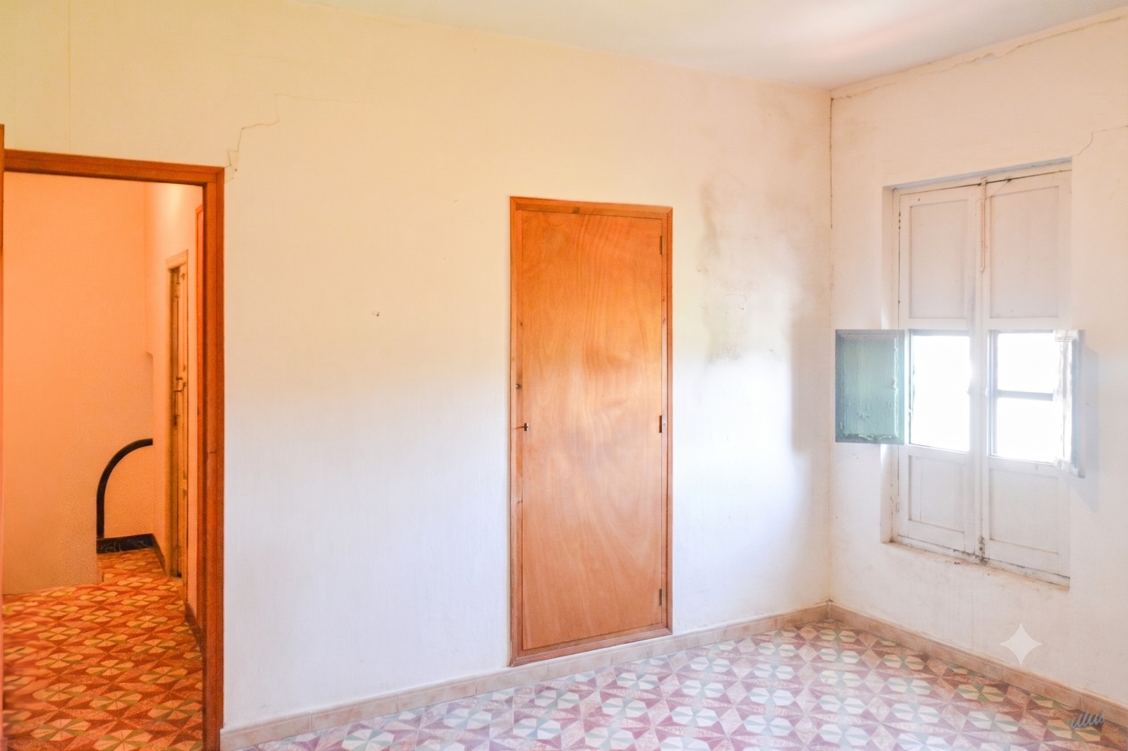 2015522 - Casa de pueblo con almacén industrial y amplio patio en El Verger de 730m2 