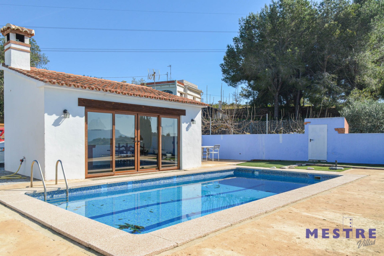 ALQ199 - Casa de campo con piscina y vistas espectaculares en alquiler en Benissa
