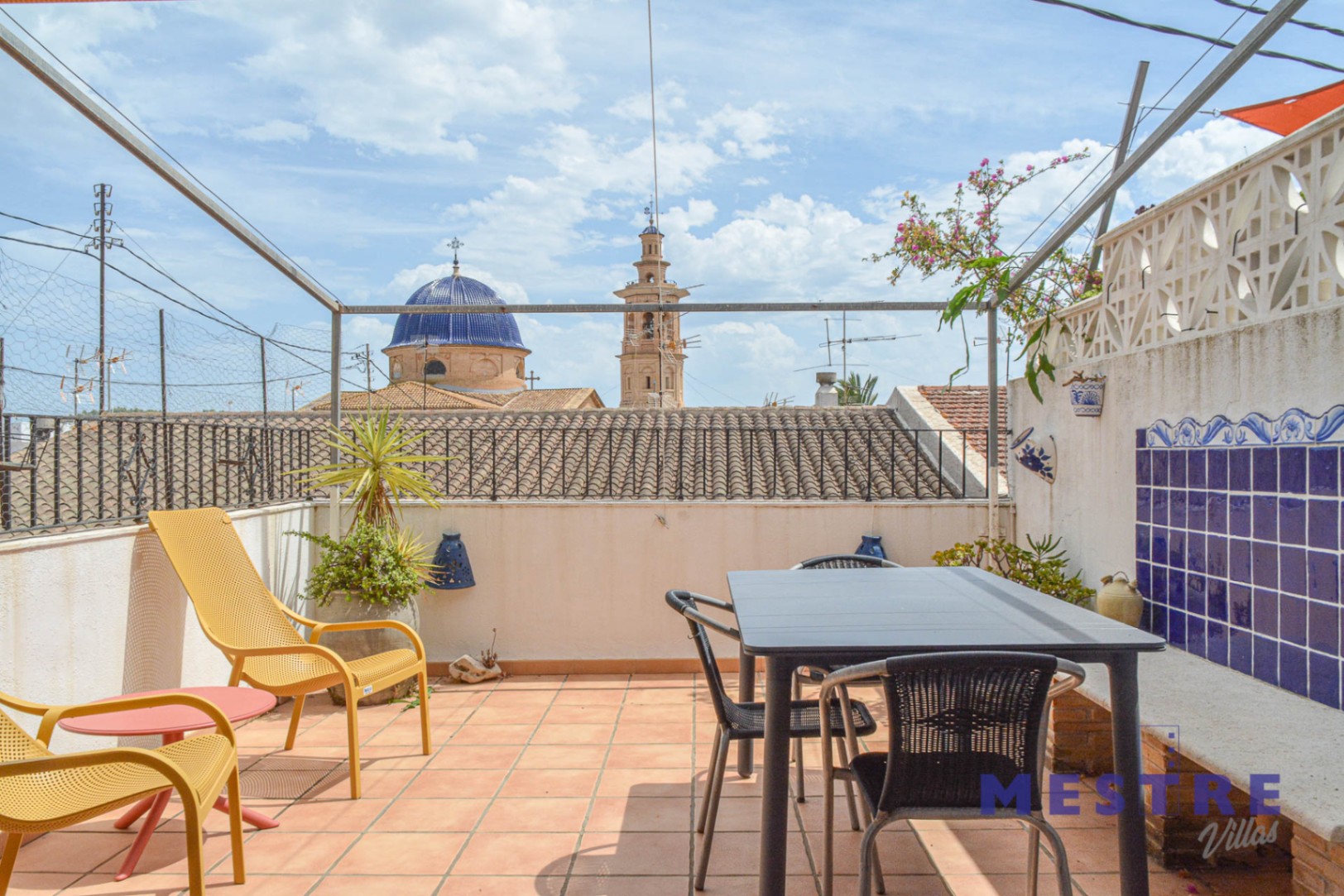 ALQV033 - Appartement à louer pour la saison à Jalón, avec terrasse.