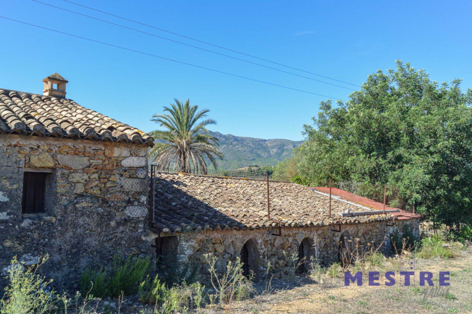 Casa de campo para reformar con riura en venta en Alcalaló