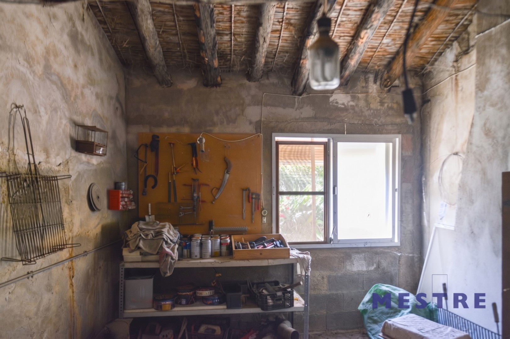 Casa de campo para reformar con riura en venta en Alcalaló