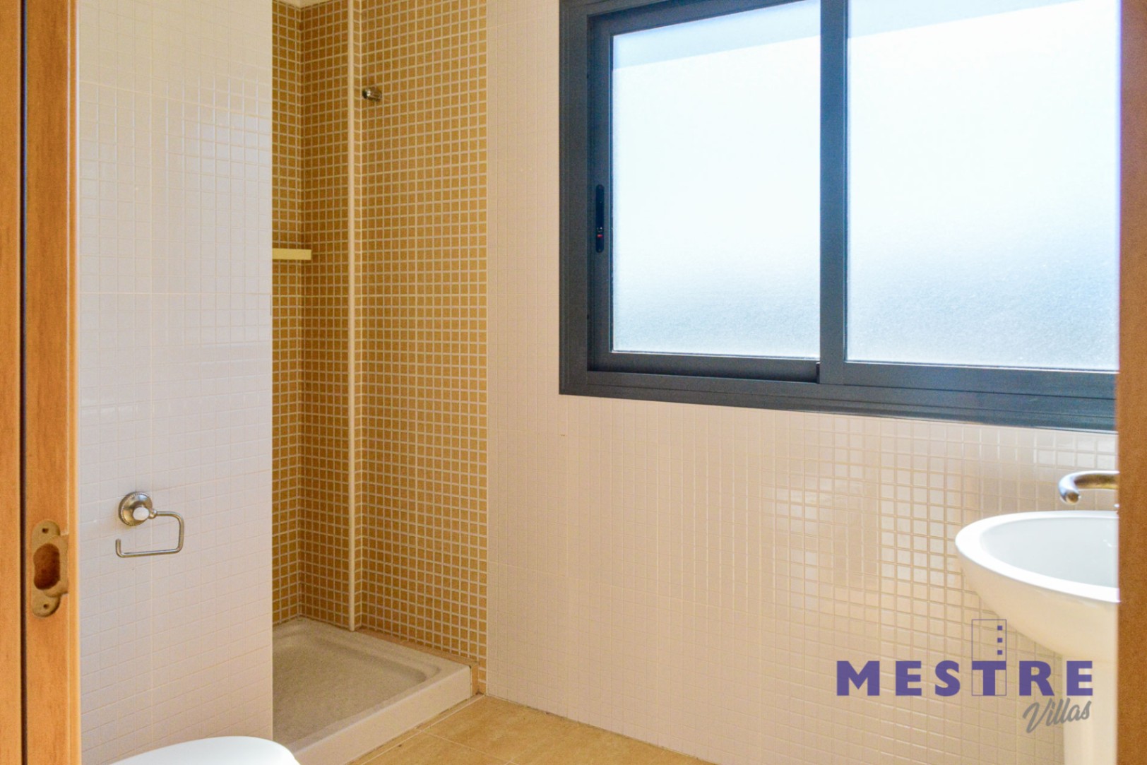 Apartamento ático dúplex con piscina en venta en Pedreguer