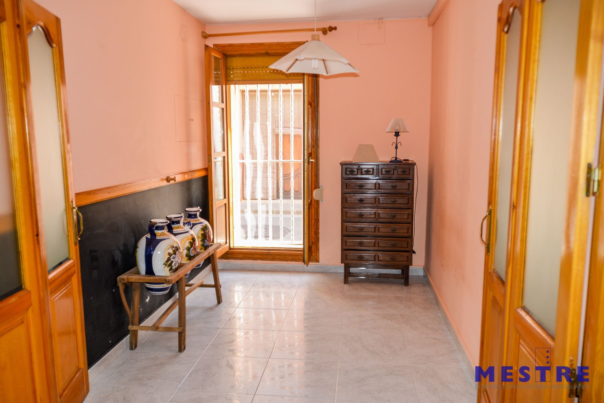 Casa de pueblo reformada en venta en Jalón